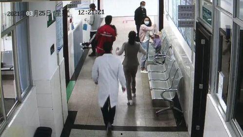 快递小哥救人爆料视频,英勇事迹感动网友 第2张 快递小哥救人爆料视频,英勇事迹感动网友 第2张