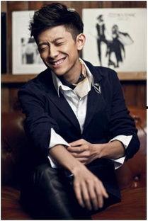 娱乐圈最能爆料的男人,揭秘那位无所不知的神秘男星  第3张